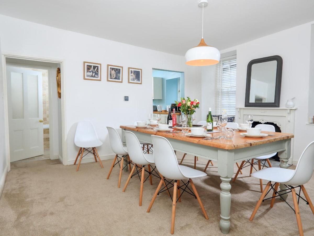 The Corner House Apartment ดาร์ตมัธ ภายนอก รูปภาพ