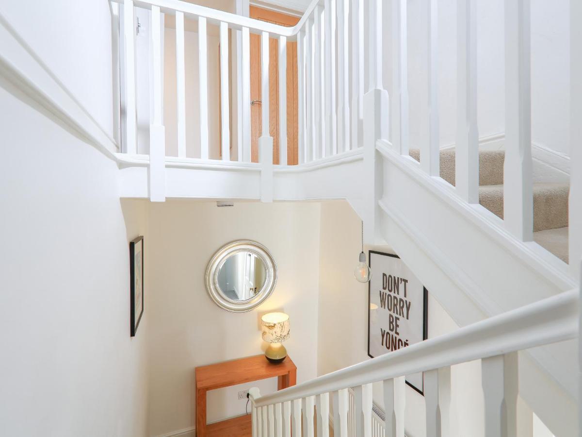 The Corner House Apartment ดาร์ตมัธ ภายนอก รูปภาพ